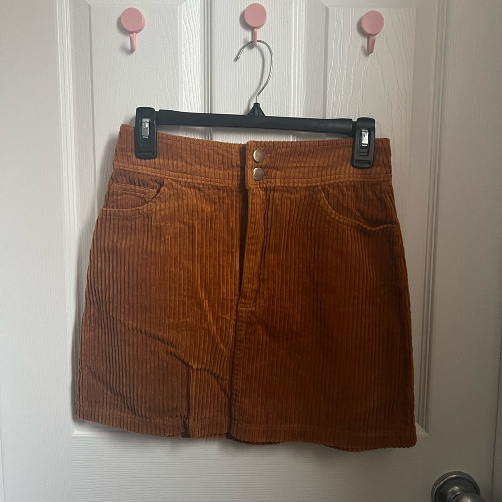 Forever 21 skirt